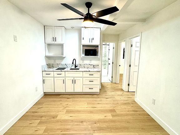 2nd image of 1246 Persimmon Ave #A