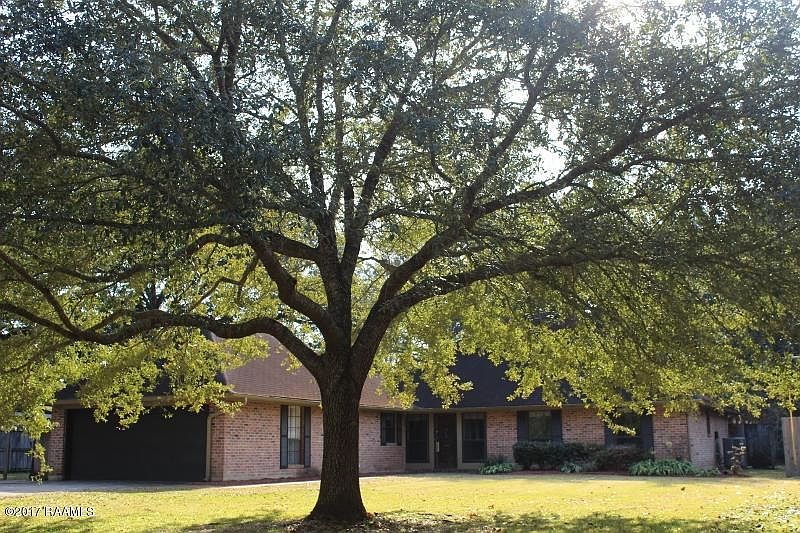 1st image of 603 E Bayou Pkwy
