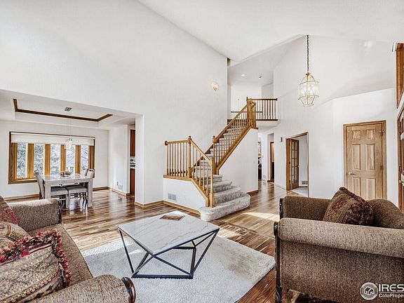 5th image of 2133 Ridgeview Way