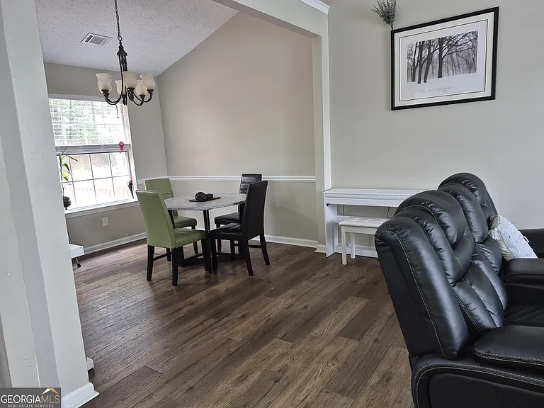 418 Summer Hill Cir — Photo 4