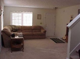 647 Scotch Pine Dr, Greenwood, IN 46143