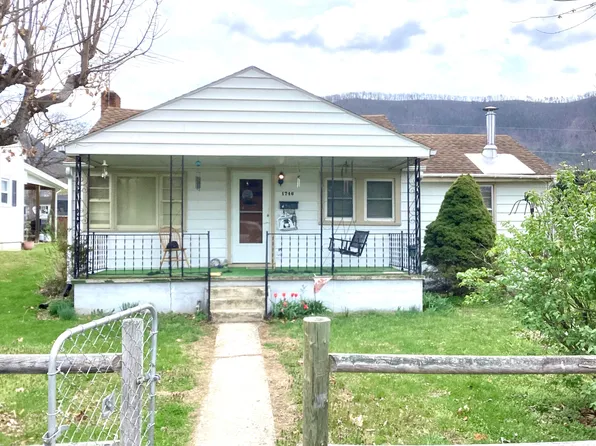 1746 Walnut Ave, Buena Vista, VA 24416