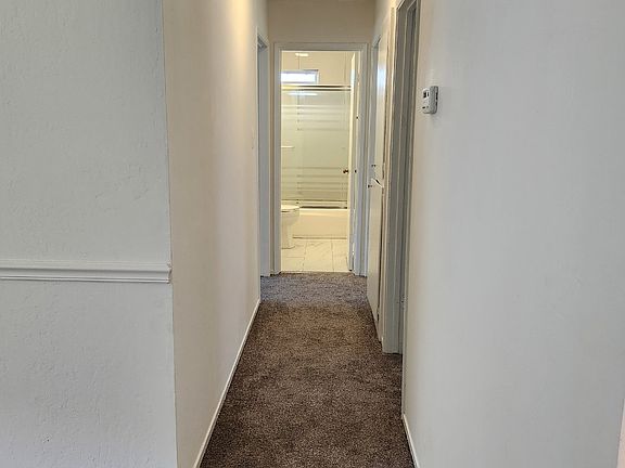 5th image of 1827 Mission Dr