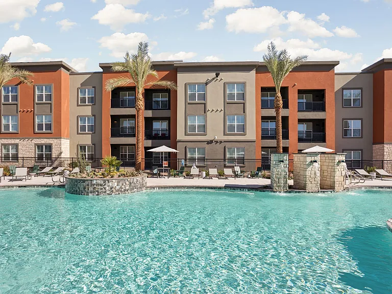 The Maddox Luxury Apartments — Photo 95
