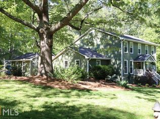 325 Chaffin Ridge Ct, Roswell, GA 30075