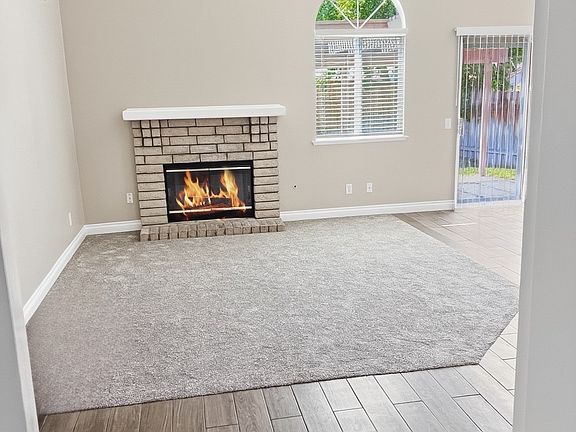 3rd image of 2579 Belmont Way