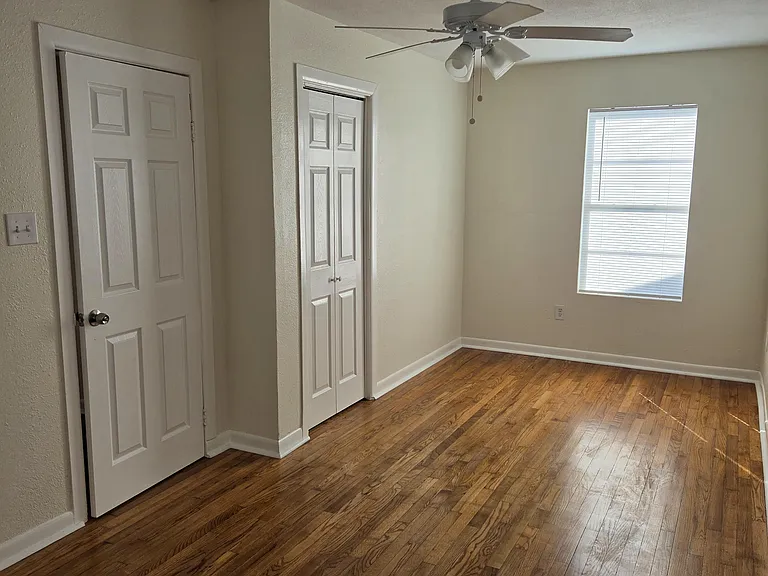 2030 Harriett Dr — Photo 4