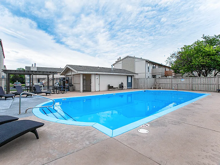 Gorgeous Pool Area