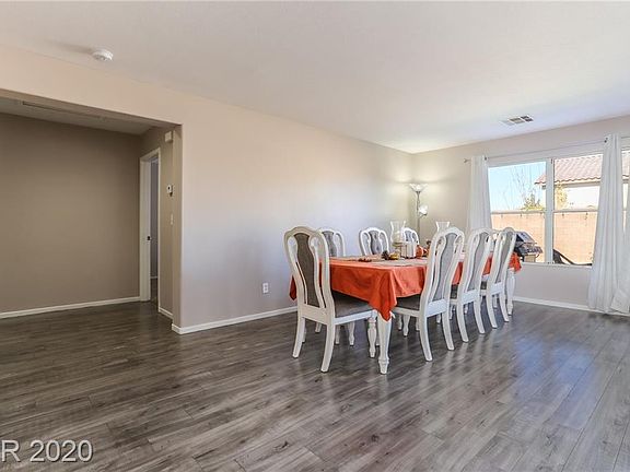5th image of 352 Copeland Ct