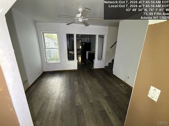 3rd image of 10 5th Ave