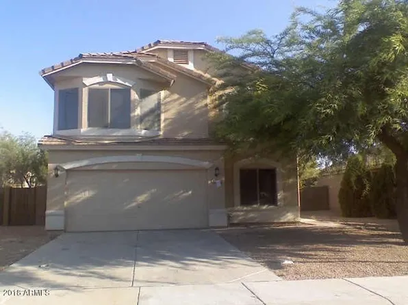 1385 E Betsy Ln, Gilbert, AZ 85296