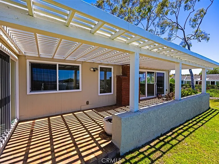 22821 Mariano Dr — Photo 50