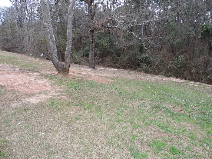 3881 Crest Dr — Photo 40