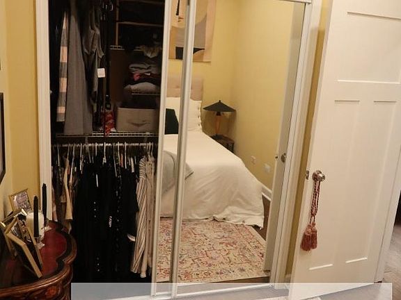 5th image of 1425 N Bosworth Ave APT 1F