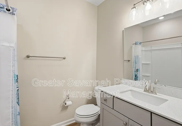 130 Danbury Ct #1 — Photo 29