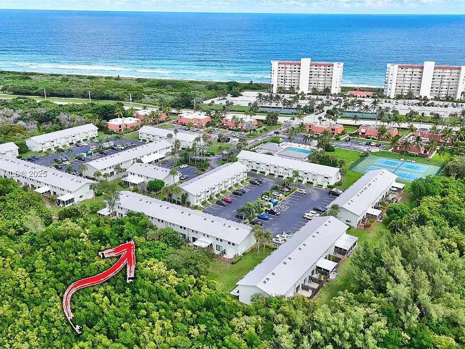 9421 S Ocean Dr #90