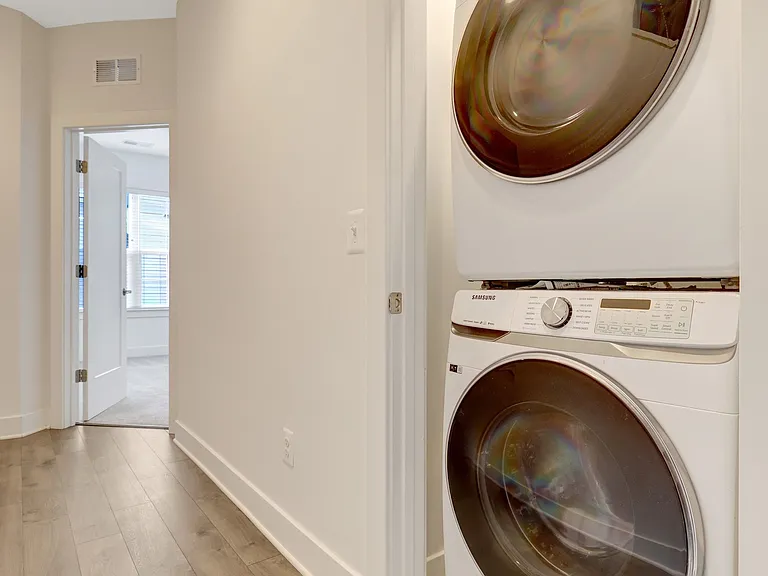 11247 Beaker St — Photo 27