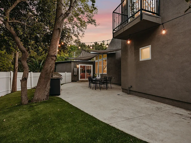 2701 Jalmia Dr — Photo 109