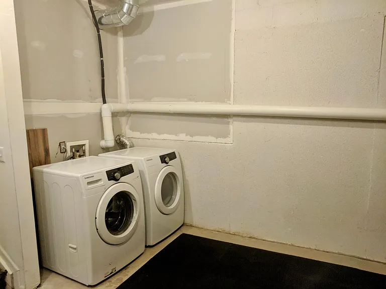 Basement, W/D