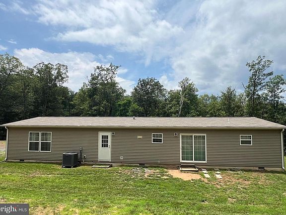 5th image of 853 Janes Way