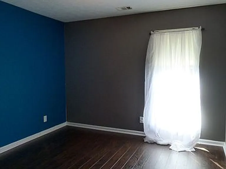 7520 Muirfield Loop — Photo 9