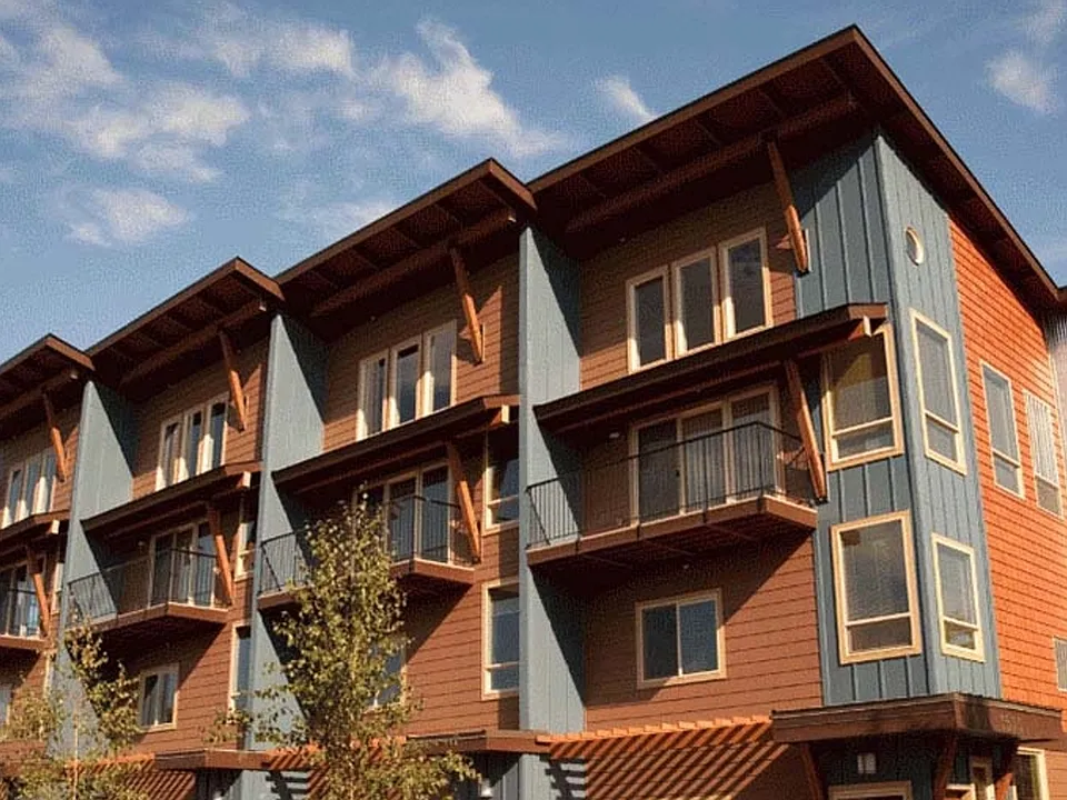 Kokanee Place