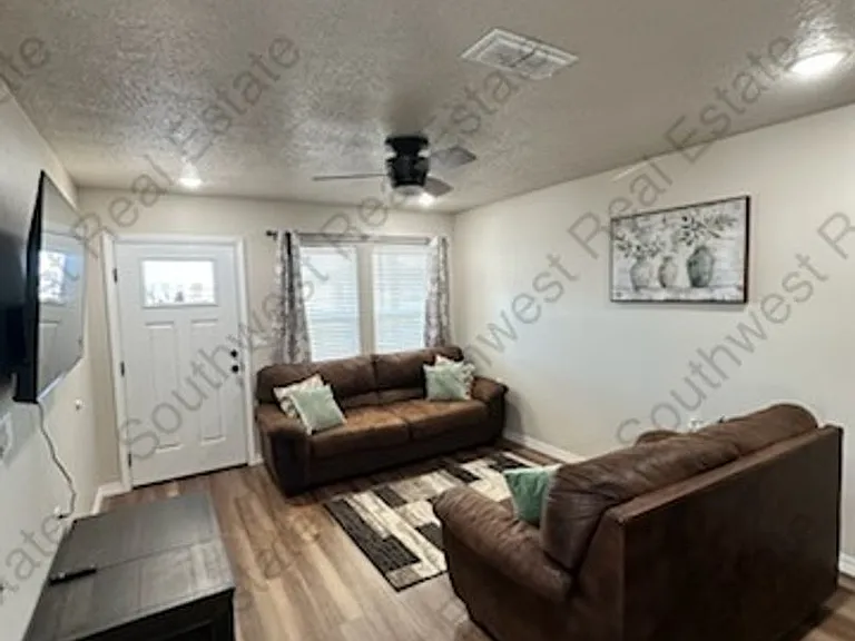 2717 Aldrich Rd — Photo 18