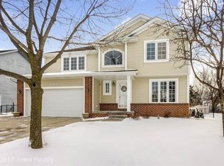 1202 E Kentucky Ave, Indianola, IA 50125