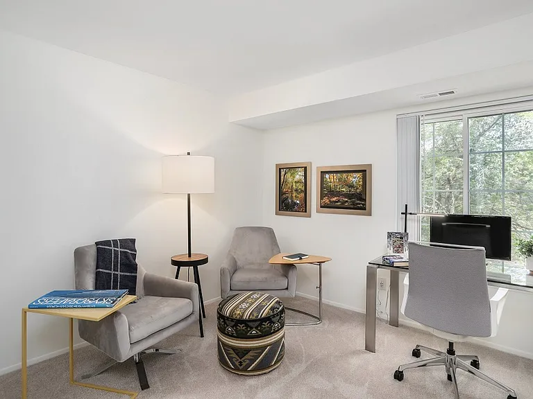 Saddle Creek Apartments — Photo 14