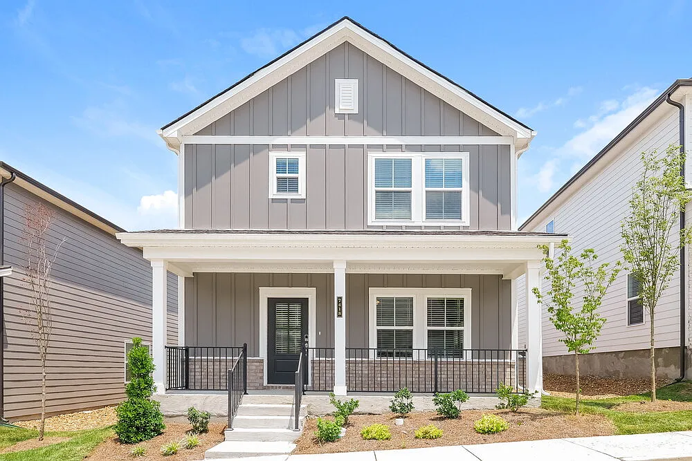 3 bed, 2.0 bath, 1633 sqft, $2,535 — Photo 1