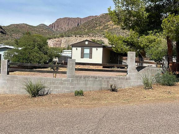 5th image of 90 N Arnett Dr
