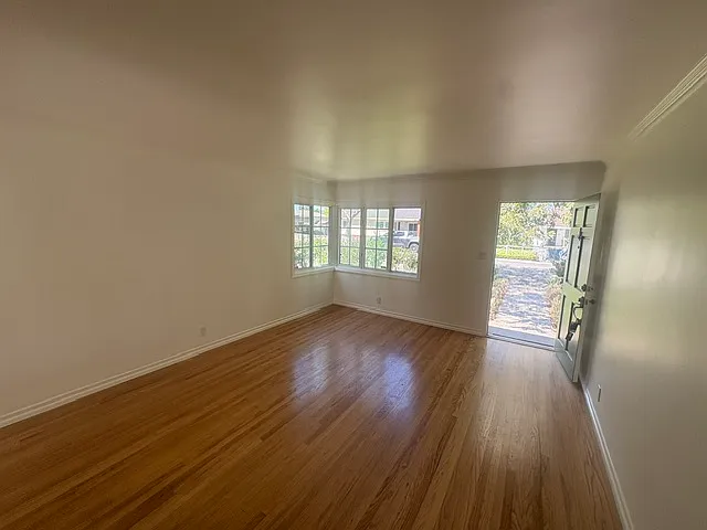 223 Lillian Place - 1 — Photo 3