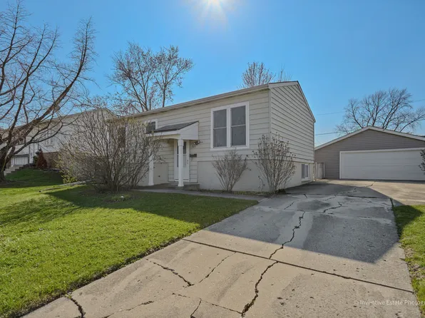 308 Eaton Ave, Romeoville, IL 60446