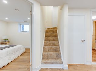 8 Clearview Hts, Toronto, ON M6M 1Z9