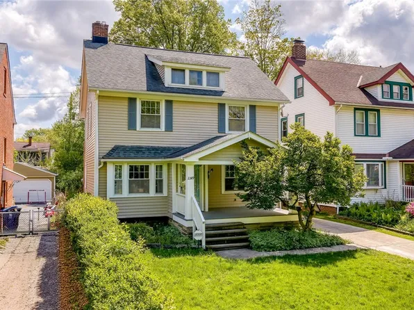 2249 Briarwood Rd, Cleveland Heights, OH 44118