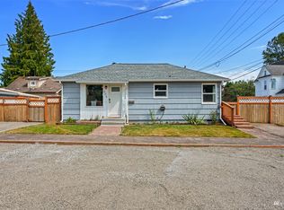 604 S Iron St, Centralia, WA 98531