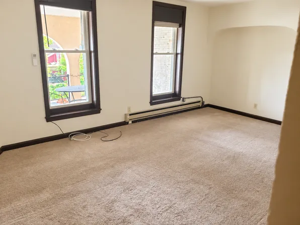 113 W. Grand Ave, 113 W Grand Ave #2, Eau Claire, WI 54703