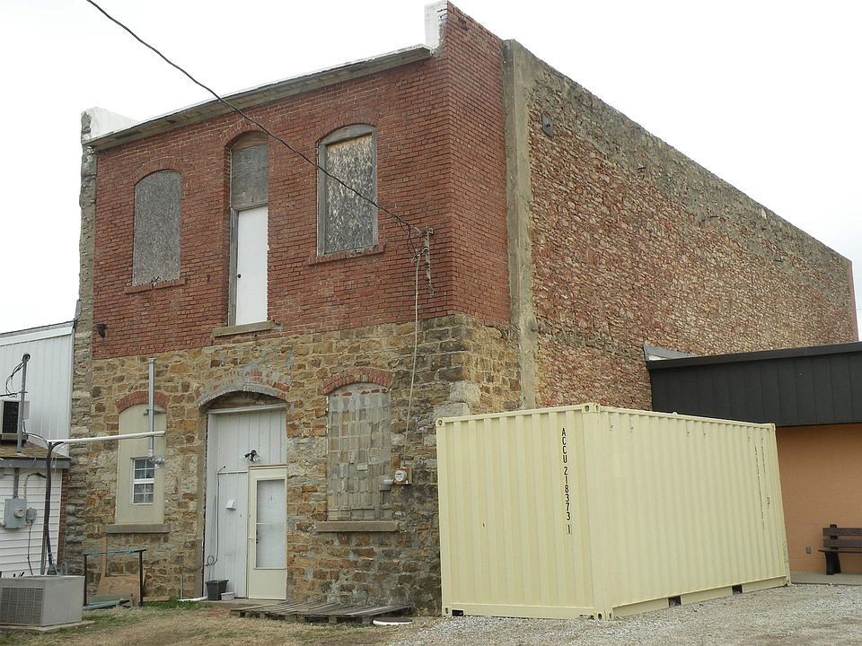 111 N Main St, Moline, KS 67353 MLS 622925 Zillow