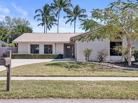 3rd image of 3088 NW 26th Ave