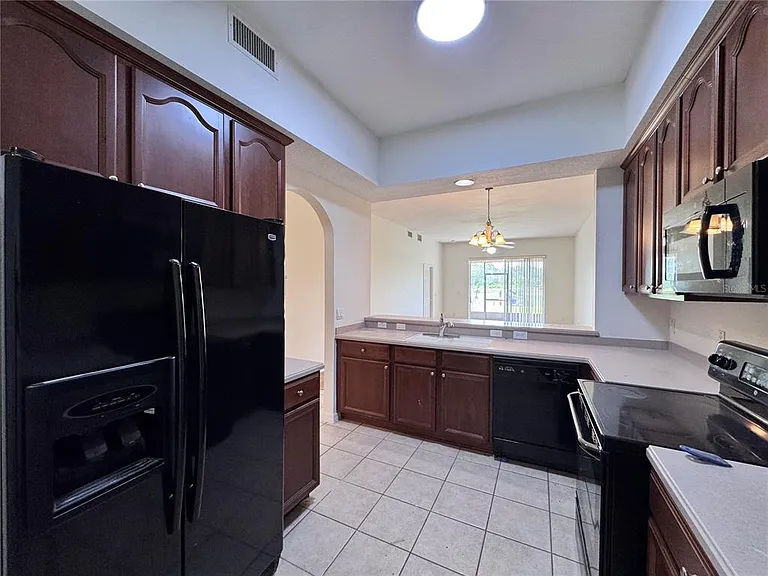 9447 Myrtle Creek Ln #102 — Photo 7
