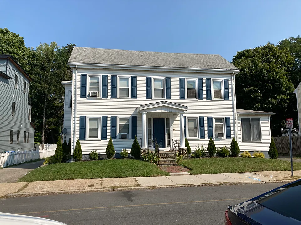 23 South St