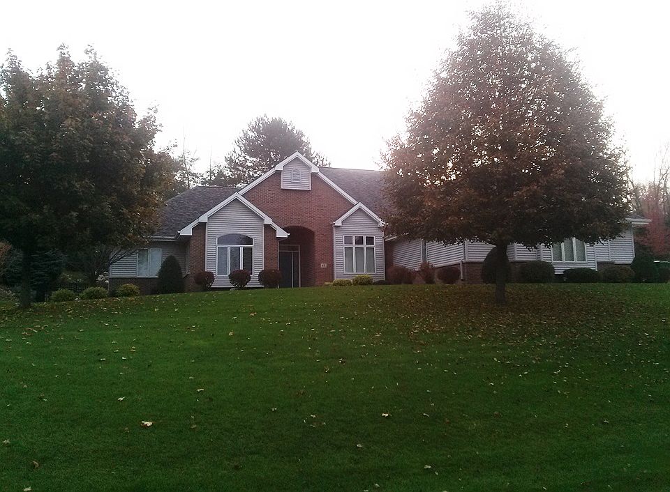 1st image of 61 Belle Terre Dr