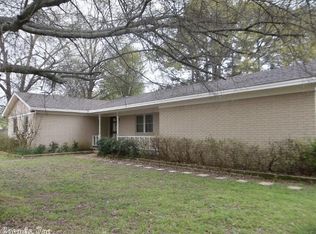 17 Stoneybrook Ln, Searcy, AR 72143