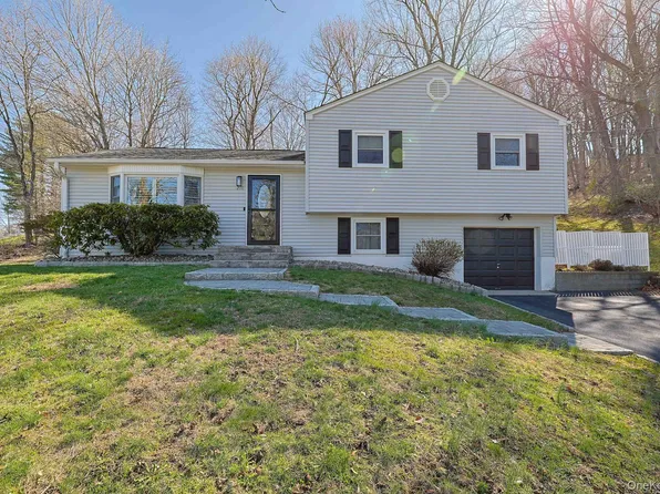 210 Varian Road, Cortlandt Manor, NY 10567