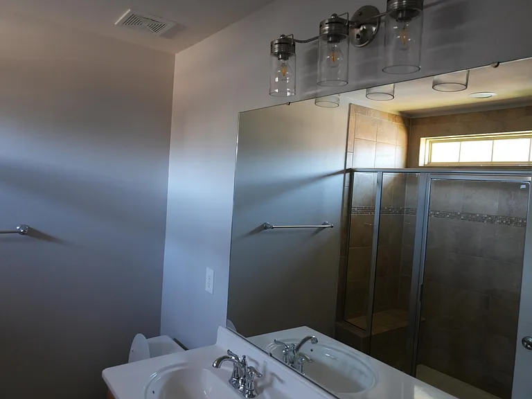 1645 Fleetwood Dr — Photo 22
