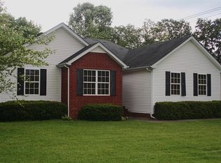 729 Crescent Rd, Murfreesboro, TN 37128