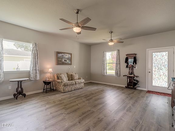 3rd image of 3421 Willow Oak Dr