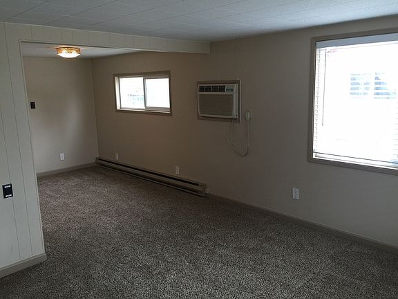 4th image of 309 Robert Ave