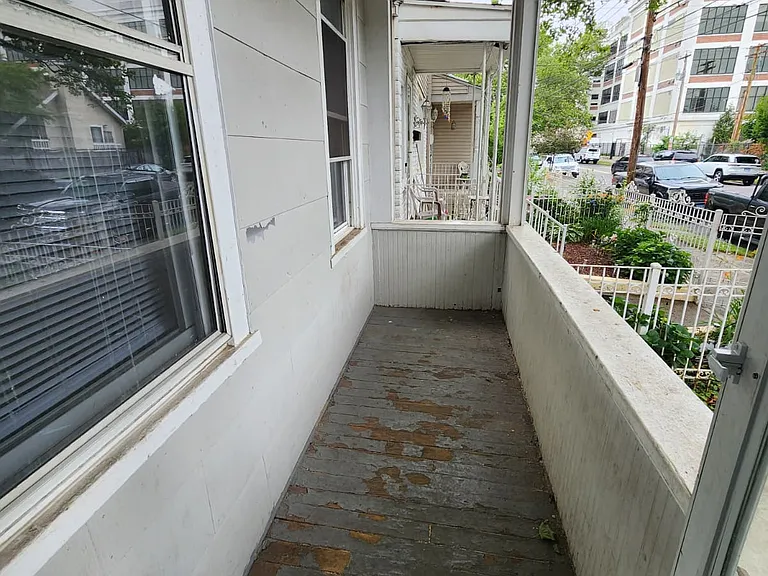 202 Hallock Ave #2022 — Photo 19