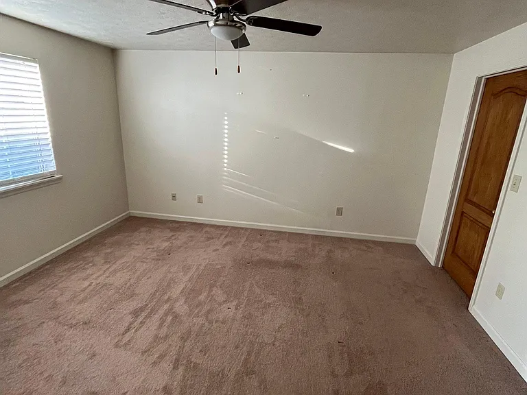 560 California St #2C — Photo 8